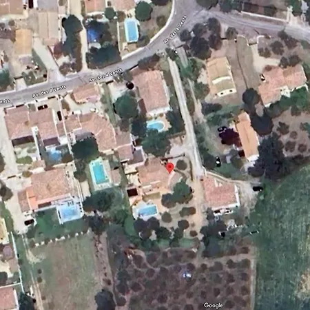 Guest house Independant Avec Parking Ferme Et Securise *